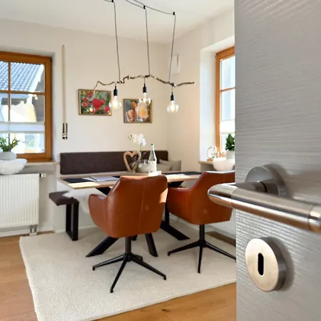 Wohlfuehlplatzl - Urgemuetlich & Ruhig Appartement Vogtareuth